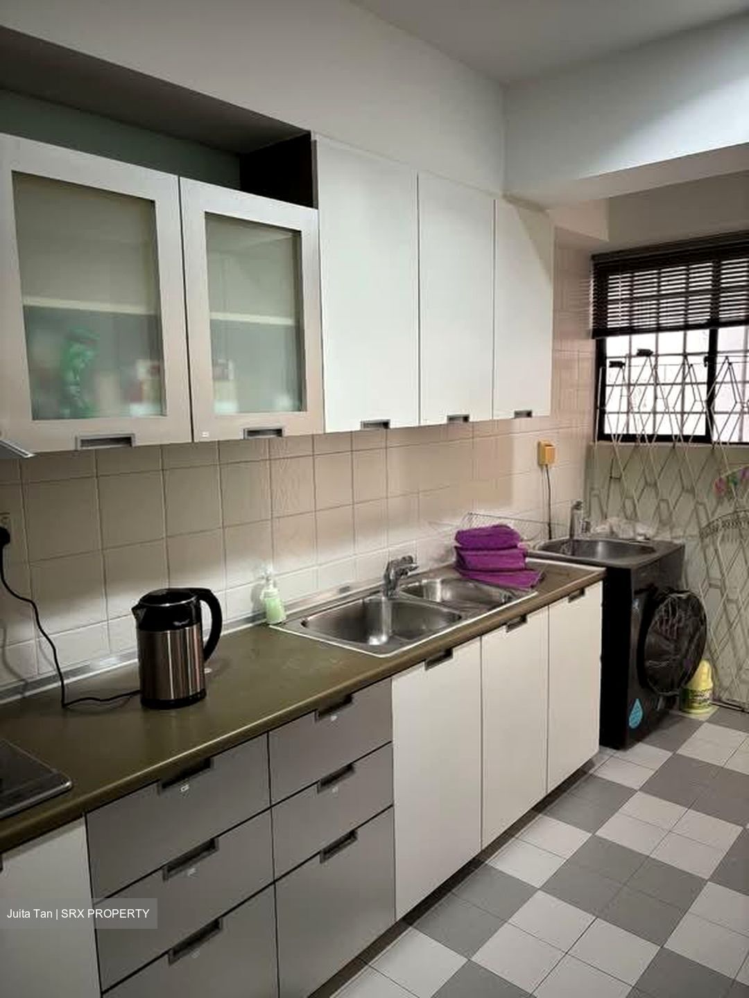 International Plaza (D2), Apartment #527140951